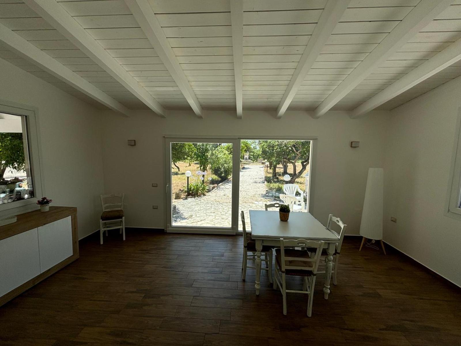 Tenuta Pizzi San Pietro Vernotico Esterno foto