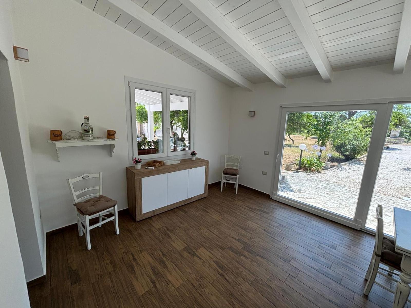 Tenuta Pizzi San Pietro Vernotico Esterno foto